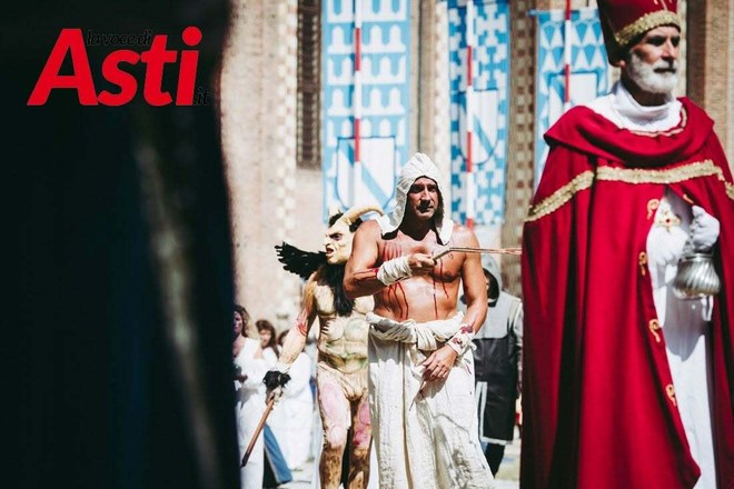 Palio di Asti, dal Medioevo alle leggende: tutti i temi del corteo storico Palio di Asti, dal Medioevo alle leggende: tutti i temi del corteo storico