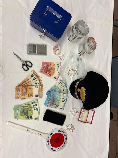 Spaccio di cocaina, arrestato un ventunenne: sequestri tra Mombercelli, Castagnole e Asti