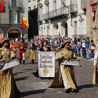 Asti torna nel Medioevo con mille bambini: sabato la grande sfilata prima del Palio con un tema unico