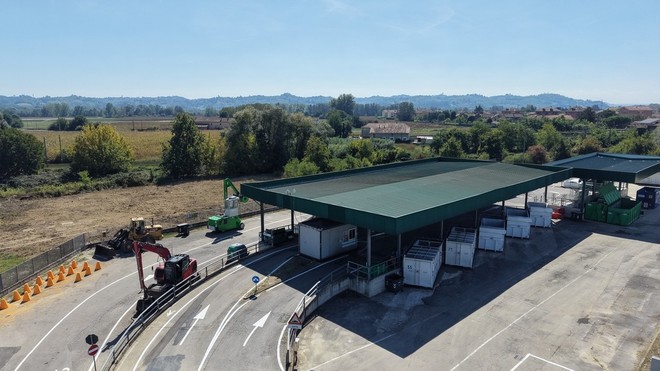 Asp riorganizza l'Ecocentro di via Ceca: cancellata la domenica ecologica Asp riorganizza l'Ecocentro di via Ceca: cancellata la domenica ecologica