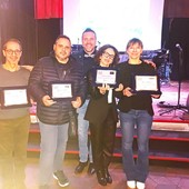 I premiati con il segretario territoriale Gabriele Montana I premiati con il segretario territoriale Gabriele Montana