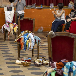 "Voci da buio": il teatro che si ascolta e il pubblico diventa protagonista "Voci da buio": il teatro che si ascolta e il pubblico diventa protagonista