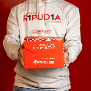 Emergency, torna il "Panettone fatto per bene": un dolce per la pace a Gaza, Ucraina e Sudan Emergency, torna il "Panettone fatto per bene": un dolce per la pace a Gaza, Ucraina e Sudan