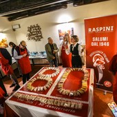 Celebrazioni per gli 80 anni di Raspini Celebrazioni per gli 80 anni di Raspini