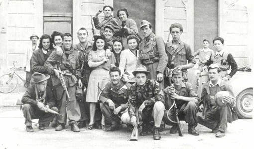 Gruppo di partigiani che operò a Portacomaro Gruppo di partigiani che operò a Portacomaro