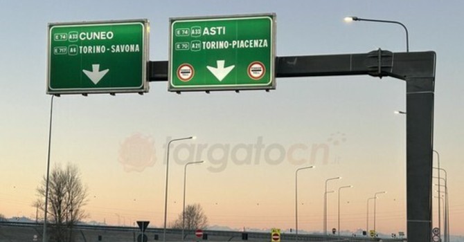 Pedaggi in autostrada, i rincari di Capodanno restano una ferita aperta: "Con accise e viabilità, l'autotrasporto è in ginocchio"