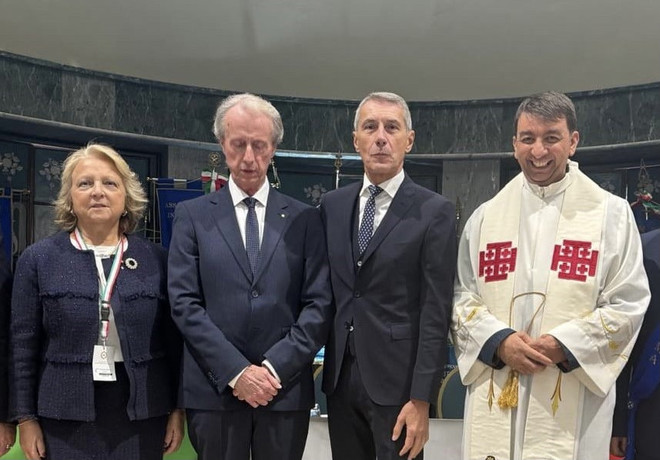 Nella foto da sinistra: la delegata ANIOC di Asti e provincia cav. Silvana Bertolotti, il segretario nazionale ANIOC avv. Maurizio Monzani, il presidente nazionale ANIOC sen. Antonio De Poli, e il consulente spirituale nazionale ANIOC uff. Don Augusto Piccoli