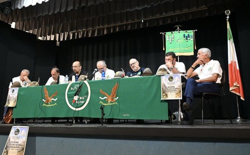 Gli Alpini astigiani si interrogano sul futuro dell’Associazione: unità, valori e nuove generazioni al centro del confronto Gli Alpini astigiani si interrogano sul futuro dell’Associazione: unità, valori e nuove generazioni al centro del confronto