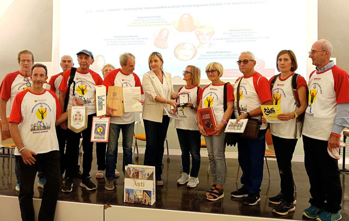 Nell'immagine, da sinistra a destra: Angelo Marchione, Sandra Lovisone, Luciano Oldano, Mara Marchioretti, Gianfranco Chiaranda, Vincenzo Maiorano, Giovanni Palmieri, Naldo Turello, Clorinda Critelli, Michelina Tedesco e Nicola Lazzaro