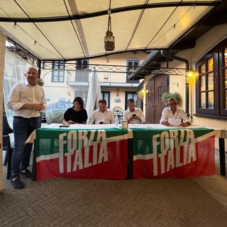 Tre immagini dell'assemblea