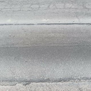 In viale Partigiani pedoni a rischio per la segnaletica deteriorata?