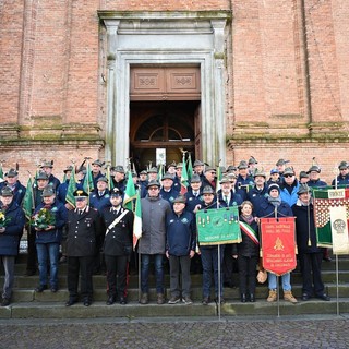 Gli Alpini partecipanti alla solenne commemorazione sezionale di Nikolajewka a Cocconato