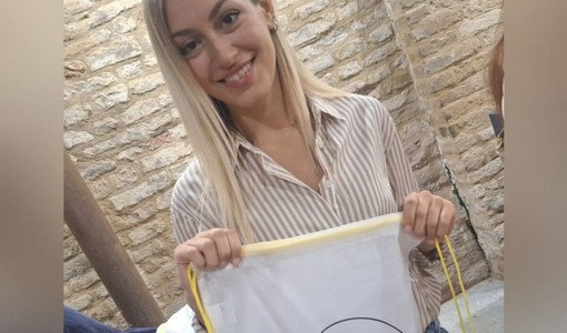 Alice Nosenzo al lavoro a Portacomaro Alice Nosenzo al lavoro a Portacomaro