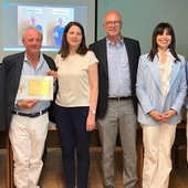 il dottor Aubert con i quattro sindaci e Claudio Lucia il dottor Aubert con i quattro sindaci e Claudio Lucia