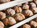 Il vincitore di Caccia al refuso arriva con gli Amaretti di Mombaruzzo