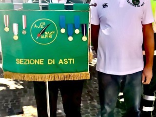 l Vessillo della Sezione a Cairo Montenotte in occasione dell’Alpino dell’Anno 2025 l Vessillo della Sezione a Cairo Montenotte in occasione dell’Alpino dell’Anno 2025