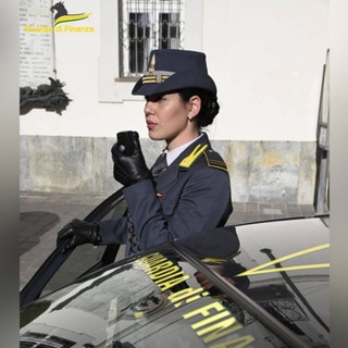Trucca l'esame per la patente: cittadino extracomunitario denunciato dalla Guardia di finanza di Asti