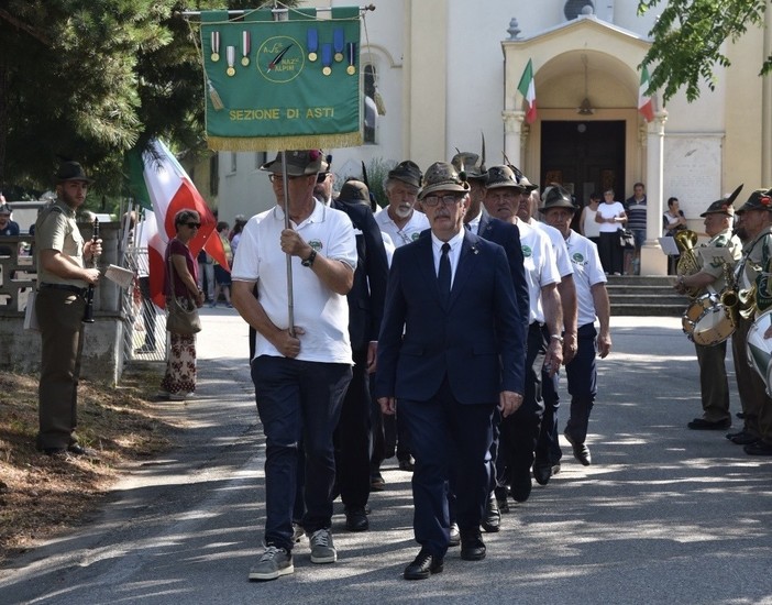 L'Ana di Asti presente a Gemona per il ricordo del terremoto del 1976. Da sessant'anni gli alpini astigiani in pellegrinaggio alla Madonna dei Caffi L'Ana di Asti presente a Gemona per il ricordo del terremoto del 1976. Da sessant'anni gli alpini astigiani in pellegrinaggio alla Madonna dei Caffi