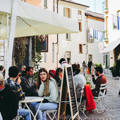 Crescono le attività commerciali nella capitale delle Langhe (foto Barbara Guazzone)