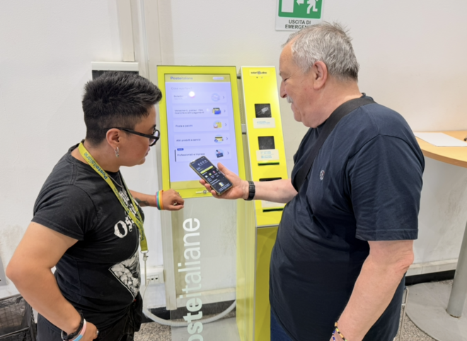 La rivoluzione digitale non ha età: nell'Astigiano cresce l'uso dell'app di Poste Italiane tra gli over 80 La rivoluzione digitale non ha età: nell'Astigiano cresce l'uso dell'app di Poste Italiane tra gli over 80