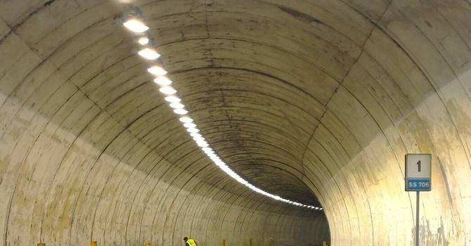 La nuova illuminazione della galleria Valleversa