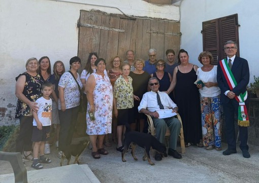 I festeggiamenti per Mario