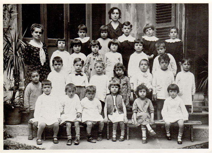 La scuola astigiana di un secolo fa rivive al Museo Diocesano: in mostra fotografie e strumenti scientifici