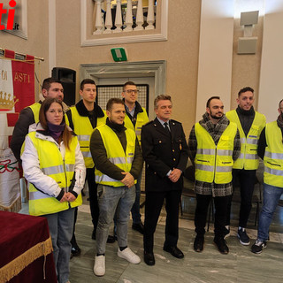 Il comandante Saracco con i futuri agenti (Galleria fotografica MerfePhoto)