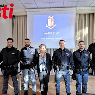 Il Questore con i nuovi vice ispettori in servizio ad Asti. Galleria fotografica a cura di Merfephoto - Efrem Zanchettin