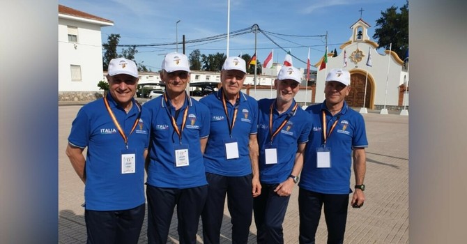 Borin con la sua squadra (Ph. Assopar)