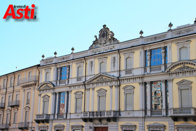 La sede centrale di Banca di Asti, in piazza Libertà