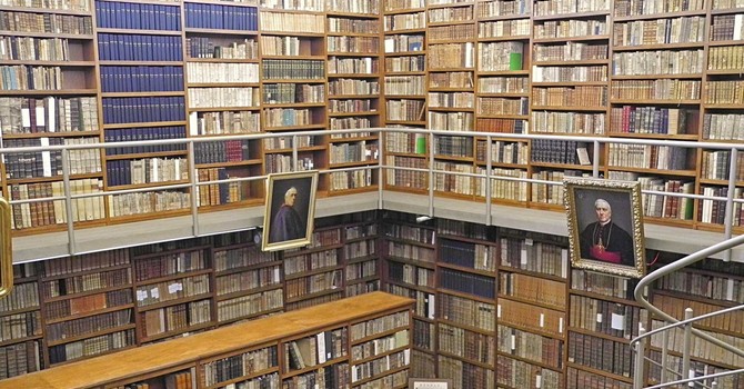 A scuola con gli antichi: la Biblioteca del Seminario di Asti celebra 25 anni di riapertura