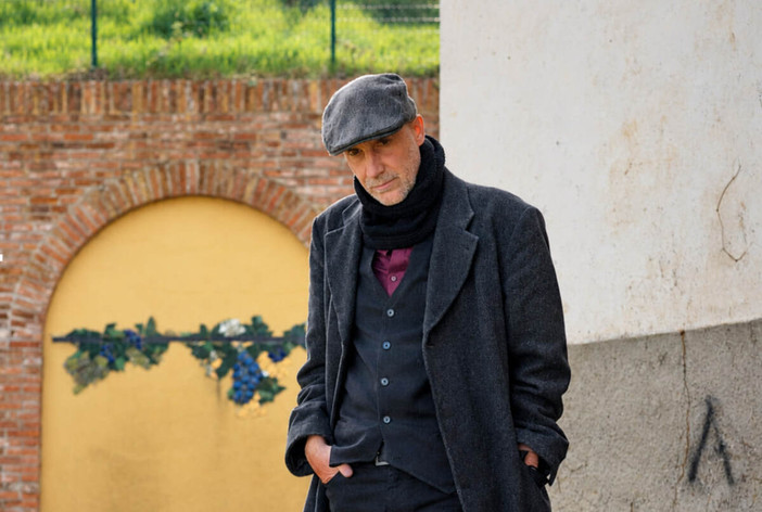 Beppe Giampà porta a Calosso le storie del suo nuovo album Beppe Giampà porta a Calosso le storie del suo nuovo album