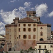 “Facciamo bere bellezza”: riapre a Barolo il WiLa con le etichette tra arte, vino e Vermouth