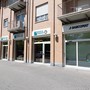 Il nuovo sportello, al civico 28 di via Ognissanti, a poca distanza dallo stabilimento Ferrero