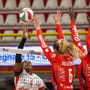 La Honda Cuneo Granda Volley in azione contro le Farfalle di Busto (Foto di Alessandro Umberto - Fotografia Galbiati)