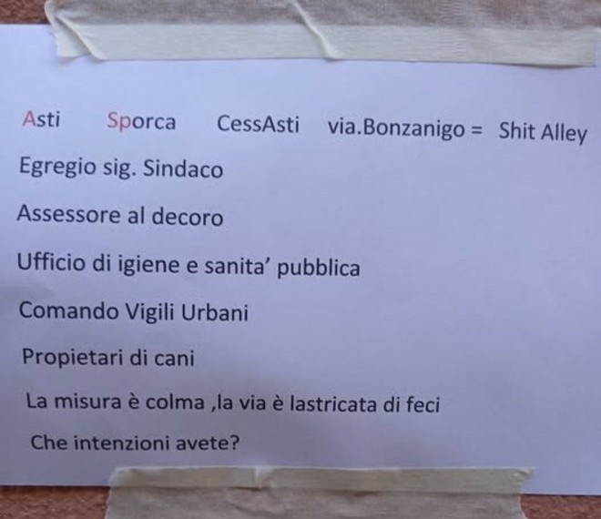 Via Bonzanigo? E' diventata il &quot;vicolo della me*da&quot;