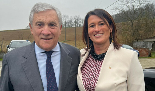 La consigliera Biglia con il vicepresidente del Consiglio e ministro degli Affari Esteri, nonché leader di Forza Italia, Antonio Tajani