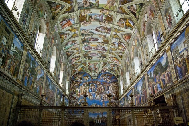 La maestosa Cappella Sistina che si appresta a ospitare il conclave