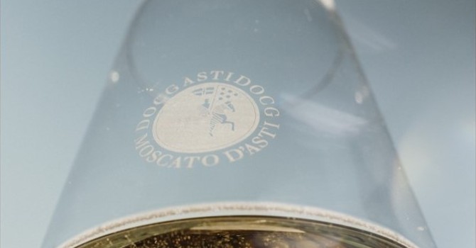 Asti Docg, il CdA punta sulla stabilità: resa massima confermata a 85 quintali per ettaro Asti Docg, il CdA punta sulla stabilità: resa massima confermata a 85 quintali per ettaro