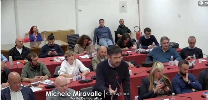Un momento di consiglio comunale di ieri sera