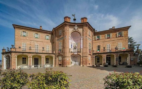 Il castello del paese
