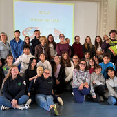 La Croce verde con gli studenti dell'Alfieri La Croce verde con gli studenti dell'Alfieri