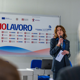 In foto, l'assessore regionale al Lavoro Elena Chiorino