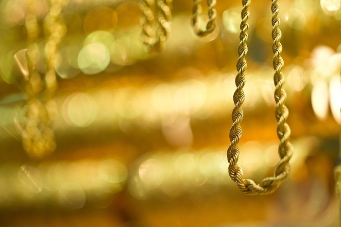 Vendere oro in sicurezza: 5 cose da sapere prima di entrare in un compro oro