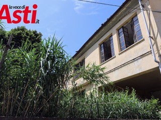 Lo stato di degrado in cui versa l'ex circolo