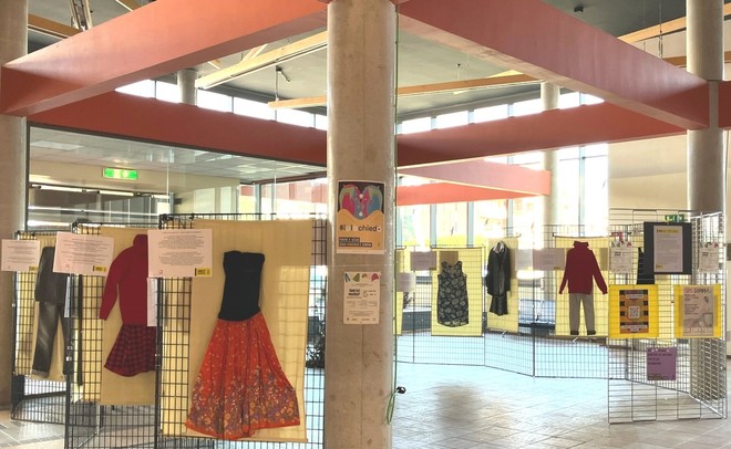 Alcuni degli abiti esposti al Massaia Alcuni degli abiti esposti al Massaia