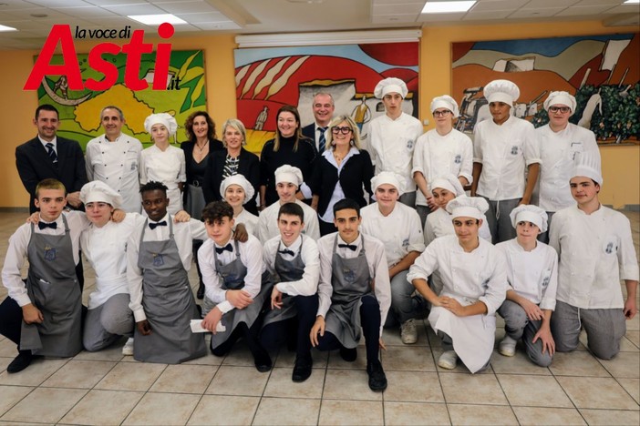 Alcuni ragazzi della scuola alberghiera Alcuni ragazzi della scuola alberghiera