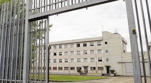 Carceri: dal 20 gennaio, i parenti dei detenuti in visita dovranno esibire il green pass di base