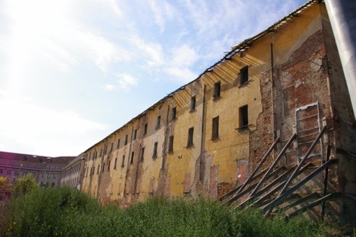 Malandrone interroga la giunta sul futuro dell'ex Casermone